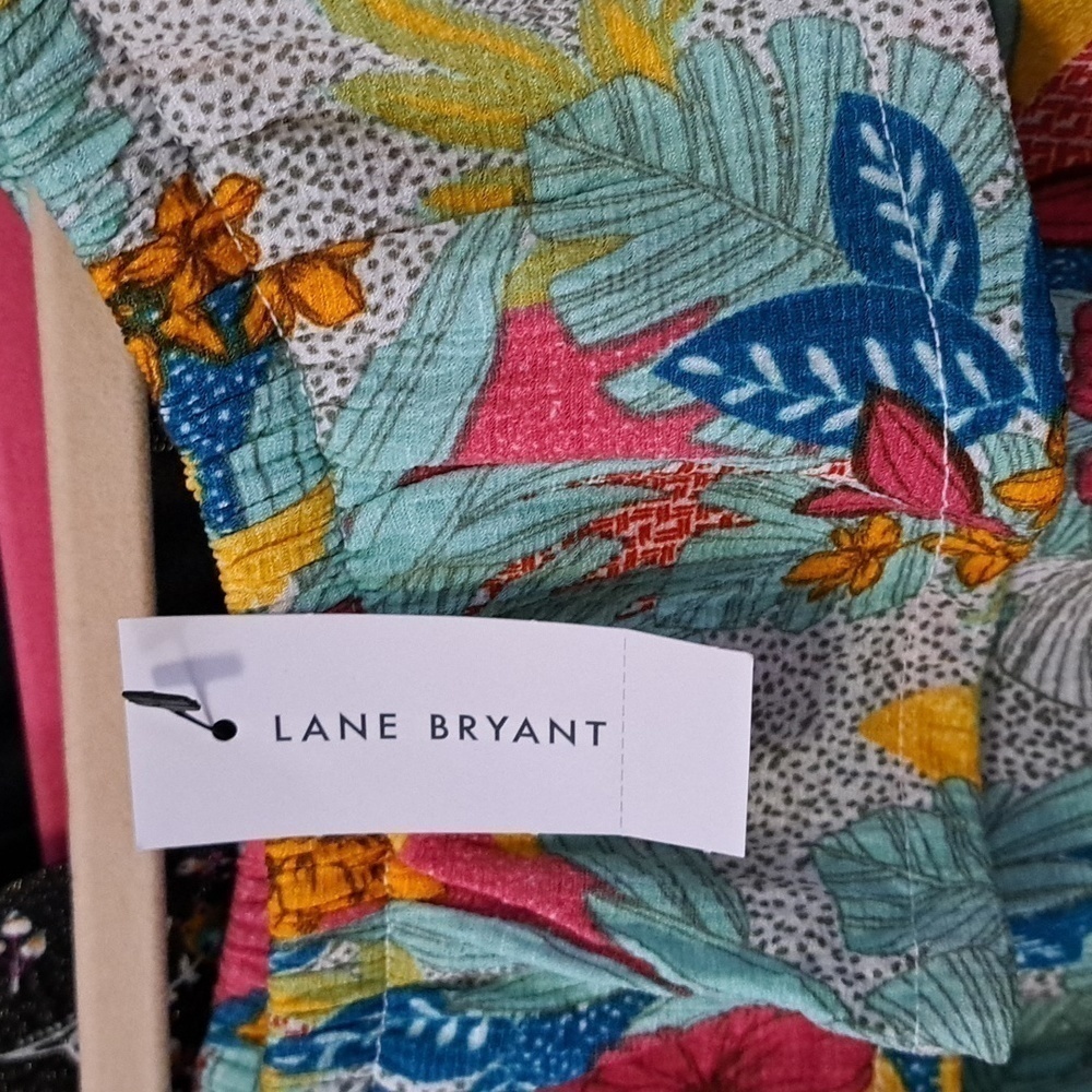 NWT LANE BRYANT FLORAL OFF THE SHOULDER RUFFLE TOP SIZE 1X (14-16) - Picture 4 of 4